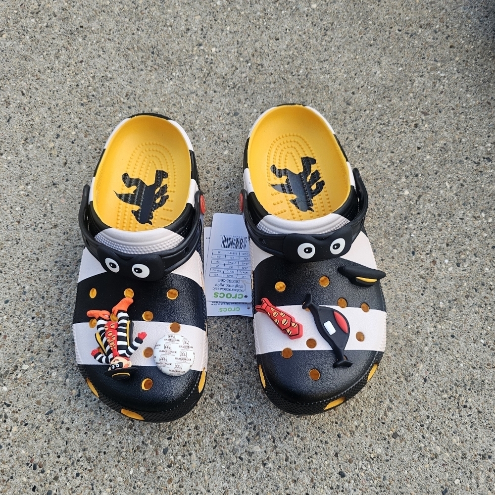 New Crocs McDonald's Sandals Women's Size 8 & 9 - Picture 11 of 14